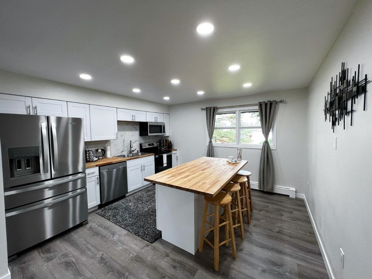 Anchorage Midtown Apartment-Wyoming 2 Buitenkant foto